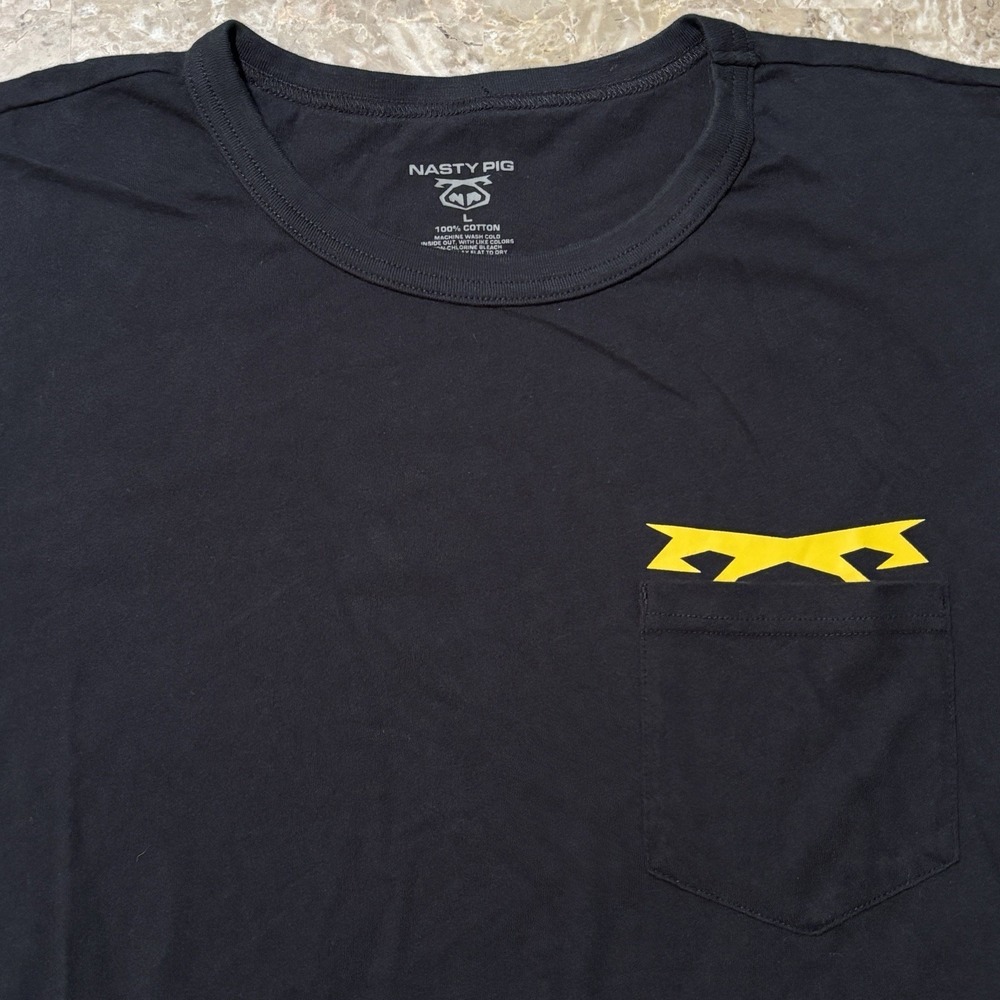 Nasty Pig Shirt Mens Large Black Short Sleeve Tee Pocket Logo Cotton Slim